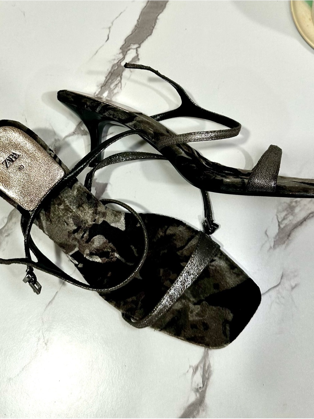 Zara Metallic Gray Strappy Floral Sandals - Picture 5 of 7